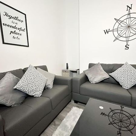The Kop Villa 리버풀 외부 사진